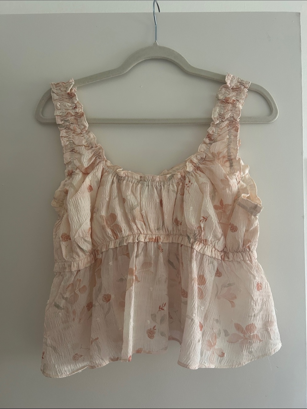 Sheer Blush Floral Ruffle Tank Top - Picture 2 of 3